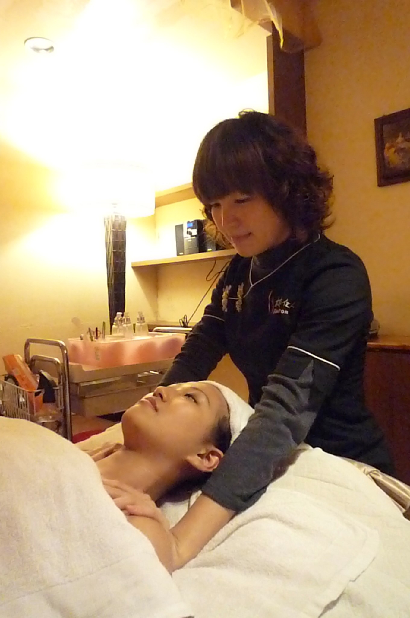 窈窕佳人美容美体spa生活馆