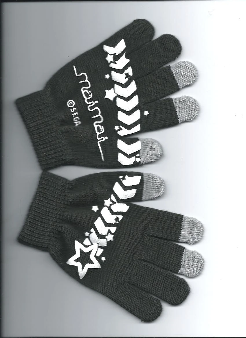 興嘉企業觸控面板專用手套、貼皮、環保膠粒防滑等手套、圍巾、帽子、五指襪圖2