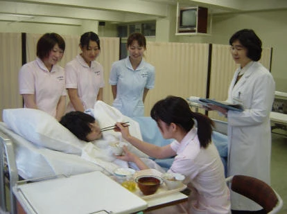 台北看護中心,看護中心,看護,居家看護,醫院看護,家庭看護,.東南亞看護圖1
