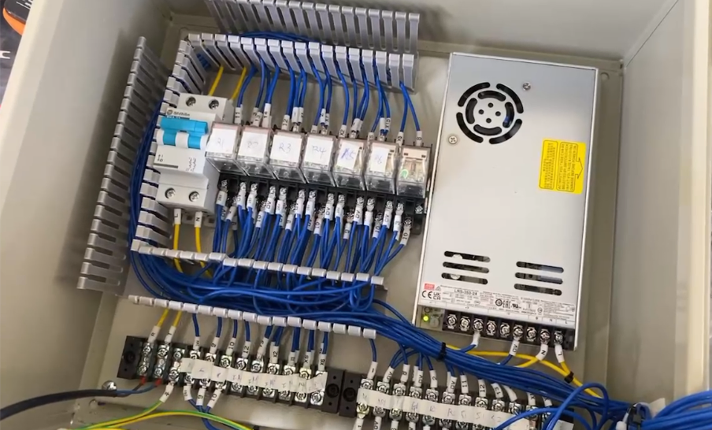 機電整合顧問小張