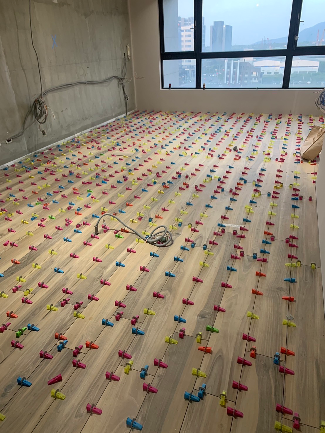 關於艾佳工程2