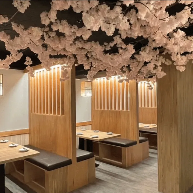 燒鳩 刺身&bull;串燒&bull;夜食 市民店