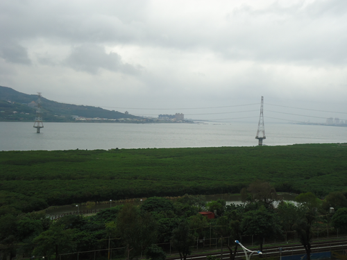 遠眺淡水河出海口
