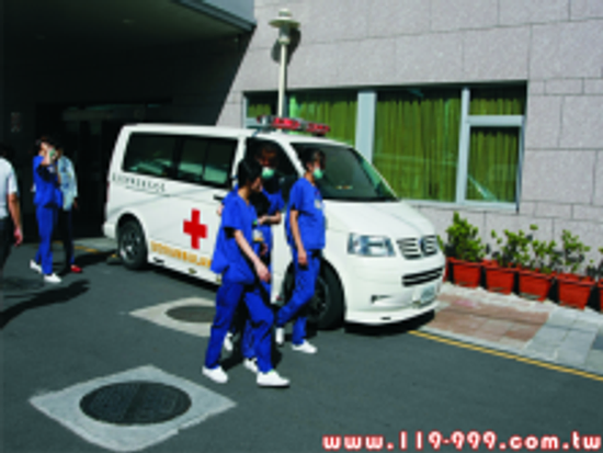 支援101大樓大量傷患演習