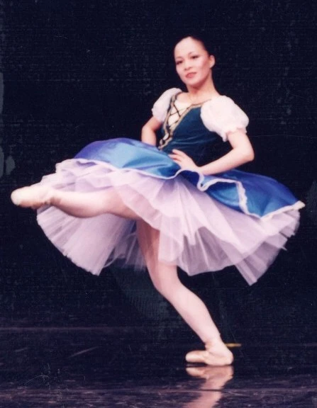 芭蕾-民族-現代-爵士-街舞-肚皮舞等舞蹈教學