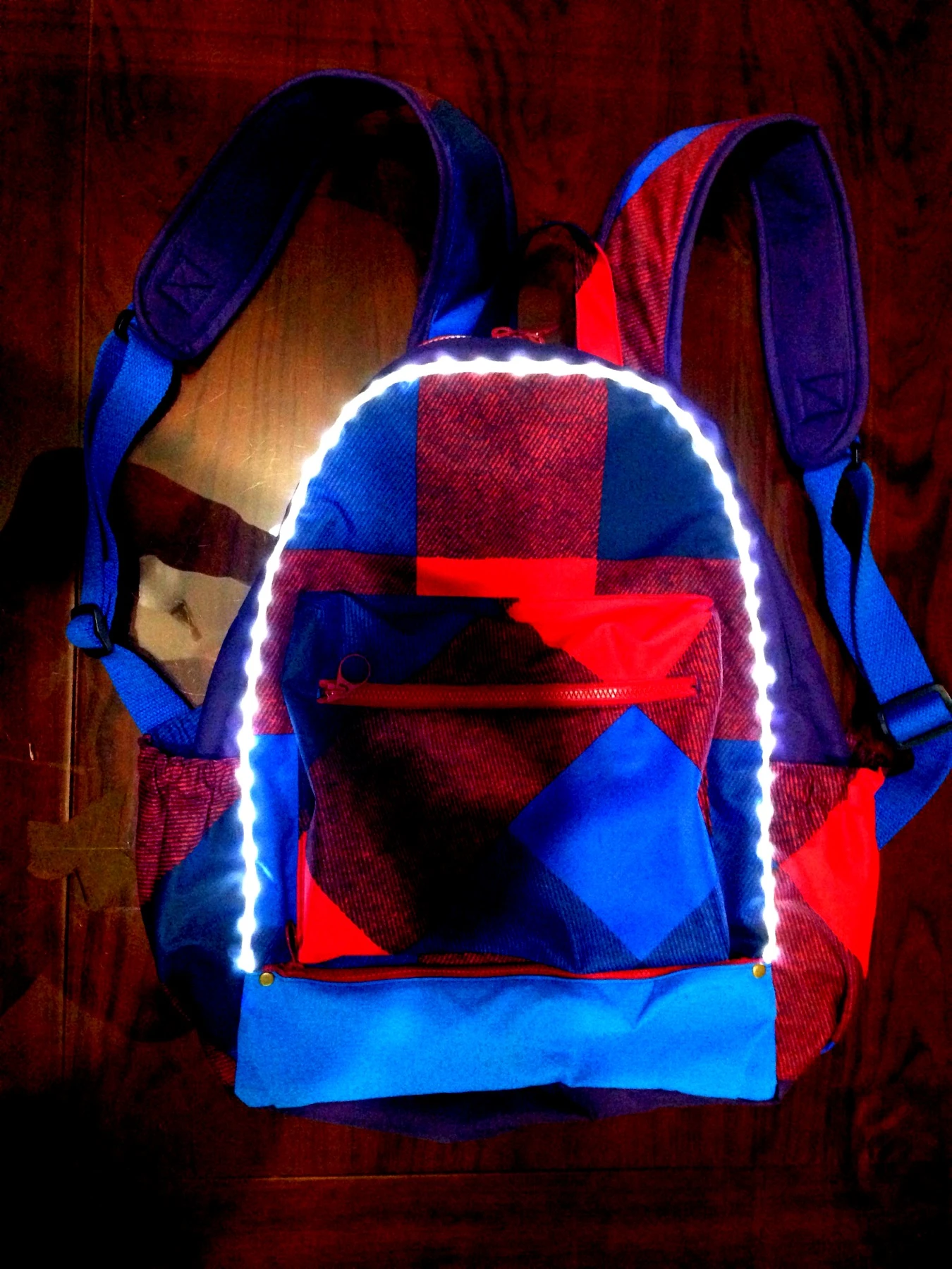 led背包 LED衣服發光