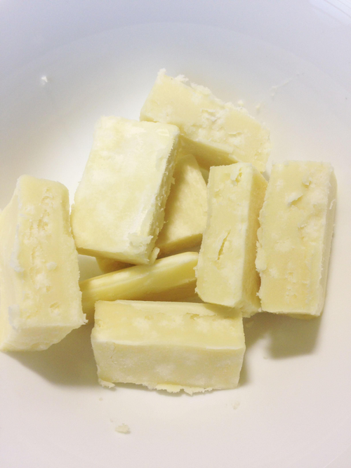 成星貿易專業進出口各項中藥、辛香料、各種食用作物、乳木果油