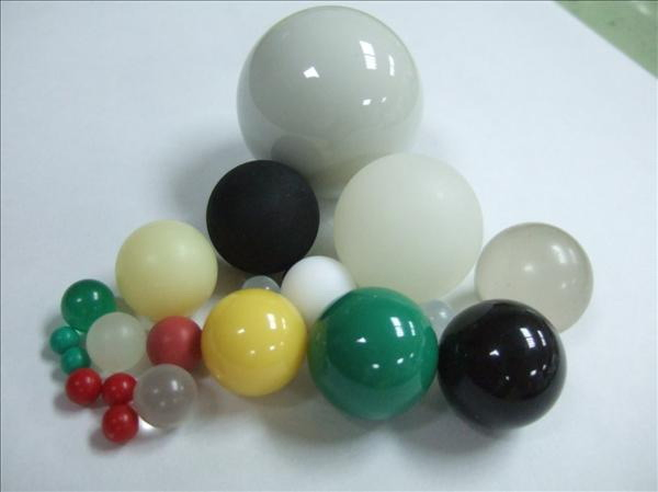 塑膠球