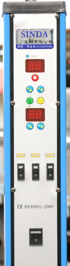 烤燈型號SD-30WA 面板特寫