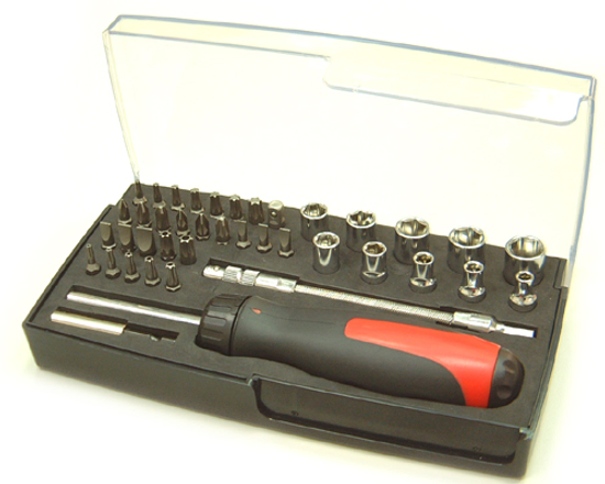 39PCS BIT&SOCKET SET