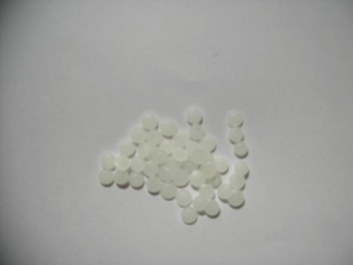 多功能食品級塑膠添加劑,具有抗靜電,抗菌劑,防霧劑,內部潤滑劑,增韌劑,抗收縮劑的功效.廣泛用於吹膜,射出,押出成型廠.適用於泛用塑膠上.