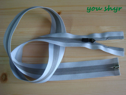 反光拉鍊GLISTEN ZIPPER