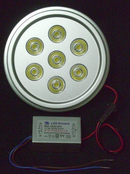 高亮度AR111 LED 9W投射燈
