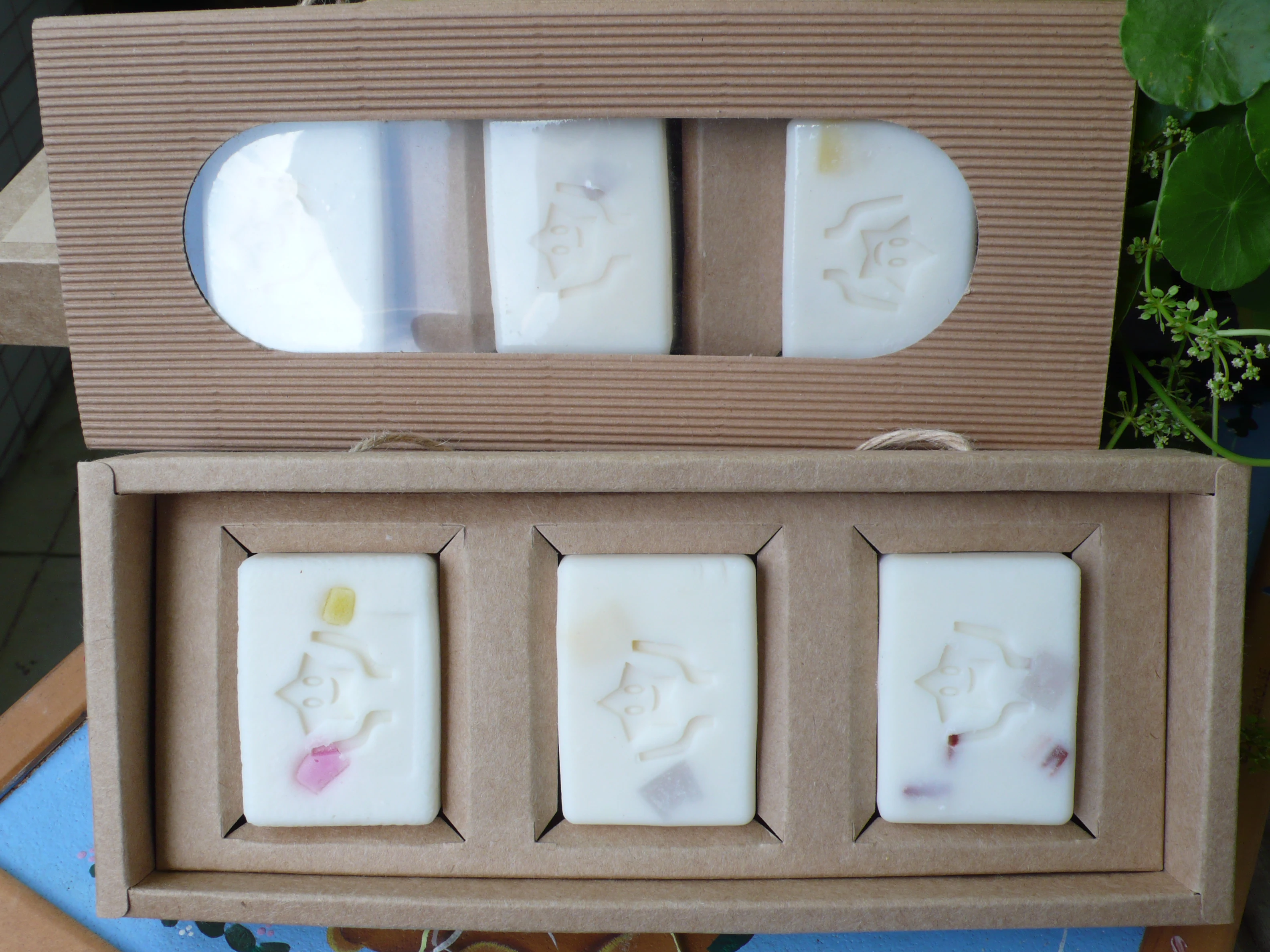 雅緻禮盒(三入)  260元/盒