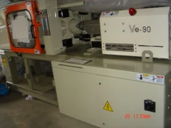 台中精機 VE90
