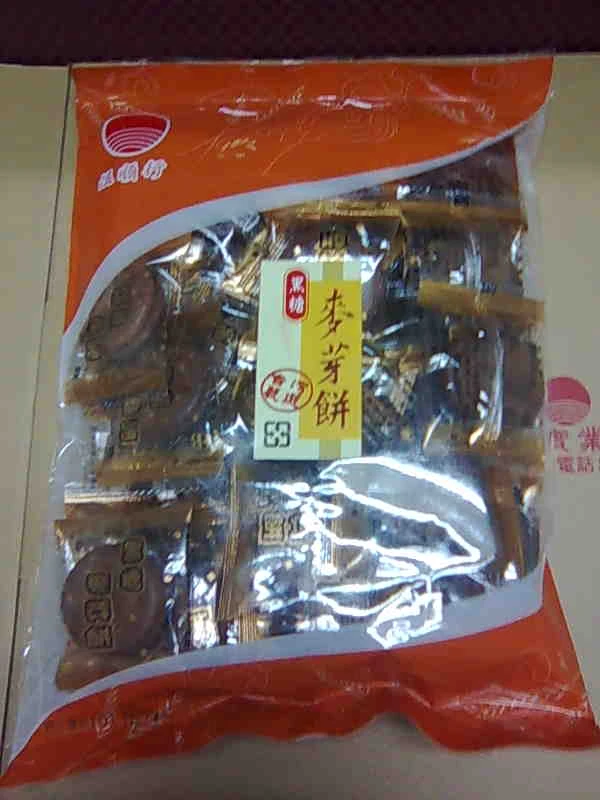 台灣製造黑糖麥芽夾心餅淨重:320公克