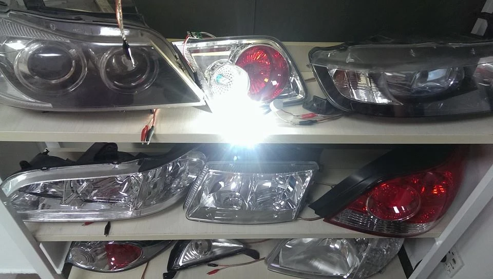 BMW天使眼LED車用大燈倒車燈腳燈方向燈