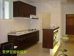 新北市梵伊登廚衛精品/空間設計/歐化廚具/林內櫻花莊頭北/衛浴五金精品/3M淨水系統/系統櫥櫃/櫻花牌林內牌莊頭北喜特麗豪山/進口廚房家電02-26082258