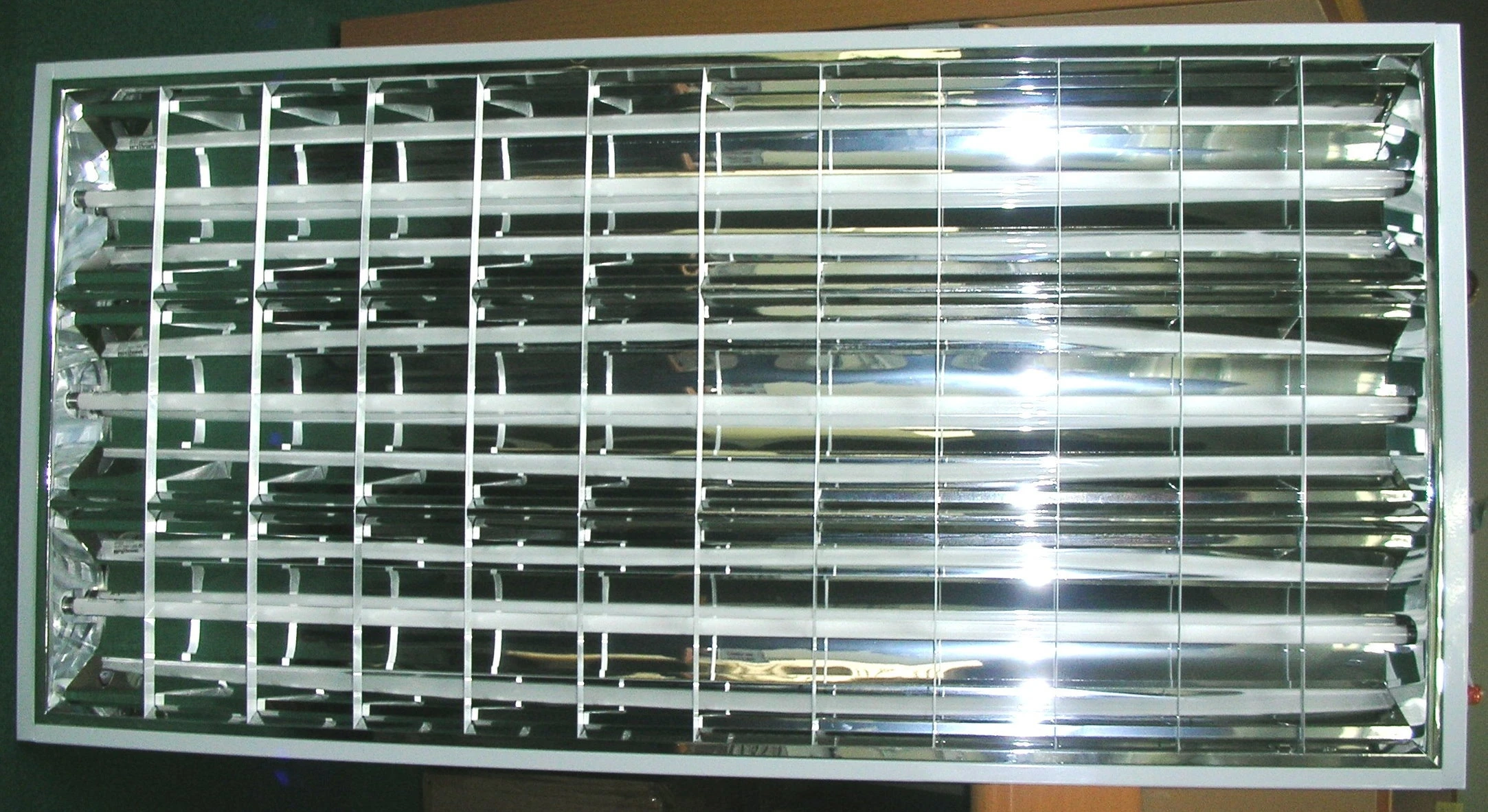 T5 T-BAR燈28W*3+鏡面鋁板
