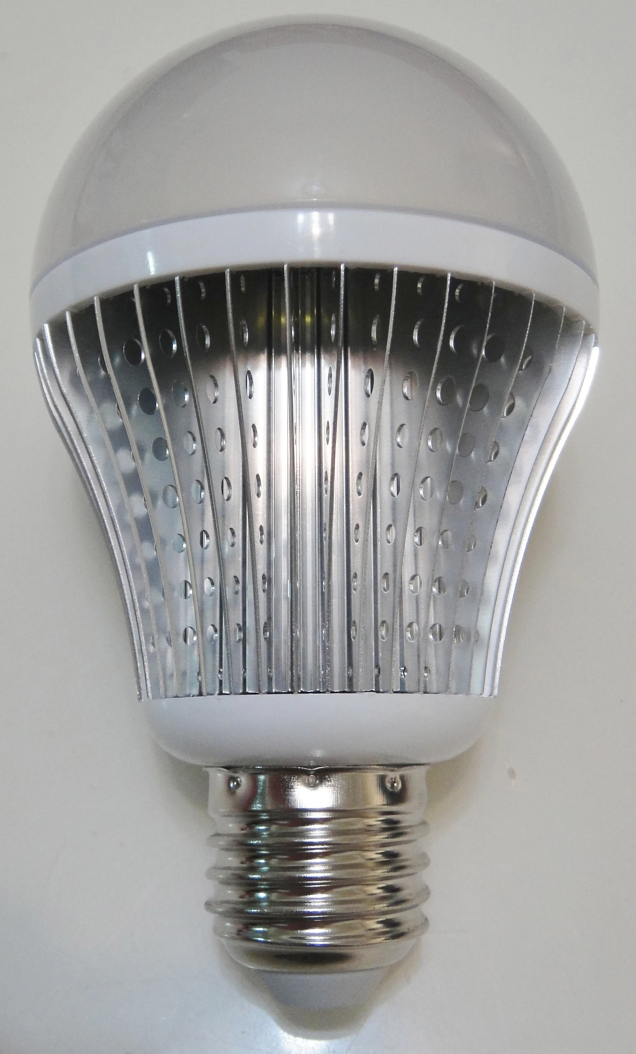 LED 12W Bulb