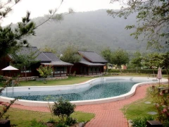 埔里民宿-松園山莊暨二館水鄉VILLA