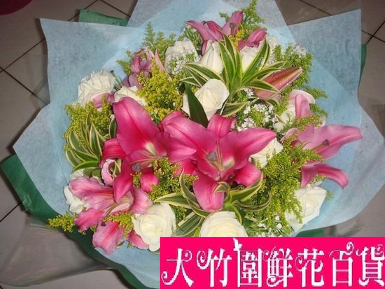 竹圍花店的漂亮玫瑰花花束