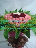 竹圍花店的99朵創意玫瑰花束