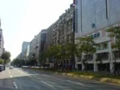 東區地下街店面出租