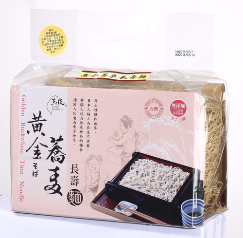 蕎麥麵比白麵的熱量低、營養價值高,細細的麵條可做成冷麵,夏天吃麵不流汗