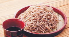 冷麵吃法,夏天吃麵好清爽