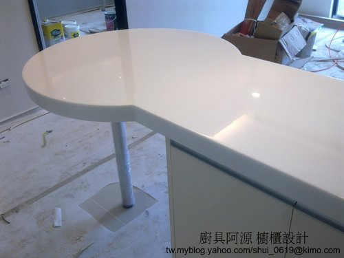 正圓形吧檯