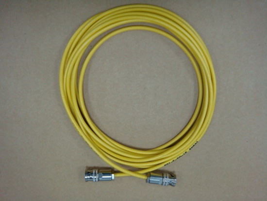 Triaxial(公) cable