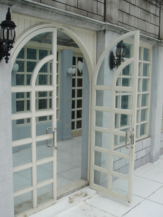 万邦兴企业 铁工 钢构 不锈钢门窗 铁门 防水门 天花板 / 新北市-台湾