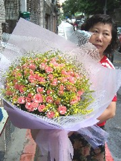 2500元