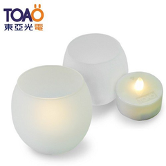 TOAO東亞光電的LED聲控蠟燭燈既安全又浪漫,此款LED情境蠟燭燈擬真蠟燭燈設計,不耗電,是您告白的好幫手