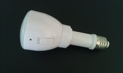 拉出可做手電筒