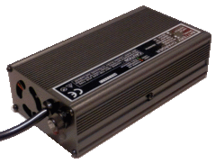 中功率充電器90~180W