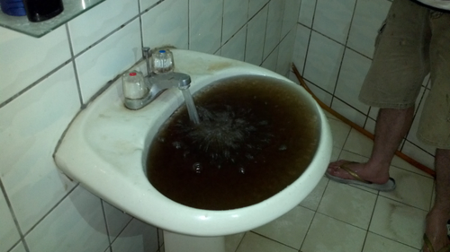 房東幫房客洗水管0800-011123