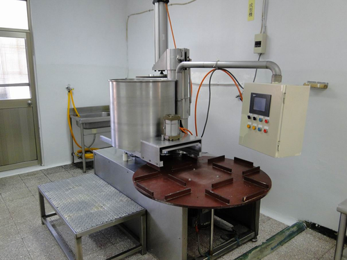 漢堡肉成型機