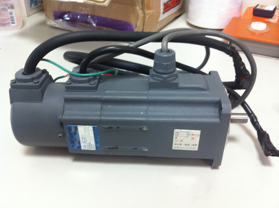 MITSUBISHI AC SERVO MOTOR