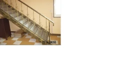 展承鋼構鍛造手扶梯