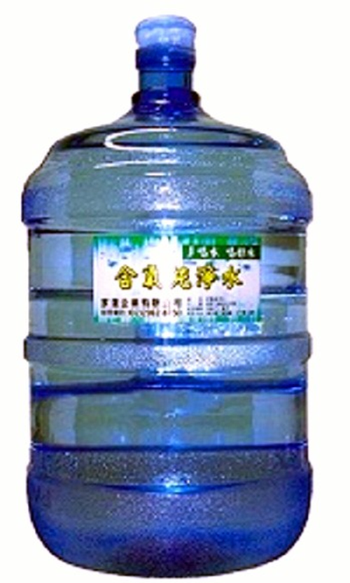 鹼性含氧水