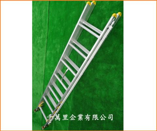 鋁梯推薦-擴孔式寬踏板伸縮梯、寬踏板拉梯
