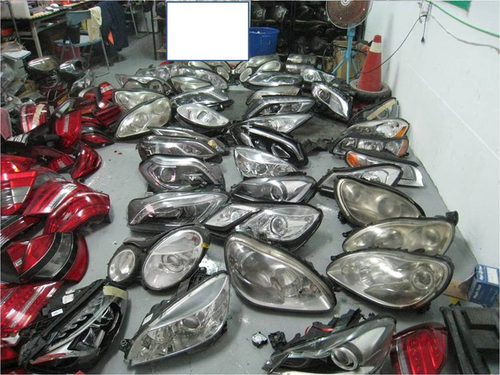 賓士 BENZ 汽車原廠大燈中古二手零件維修買賣