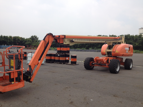 JLG