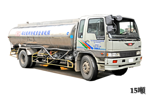 15噸油罐車