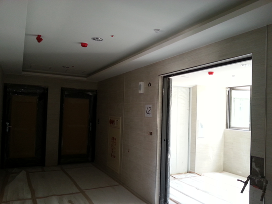 輕鋼架+矽酸鈣板