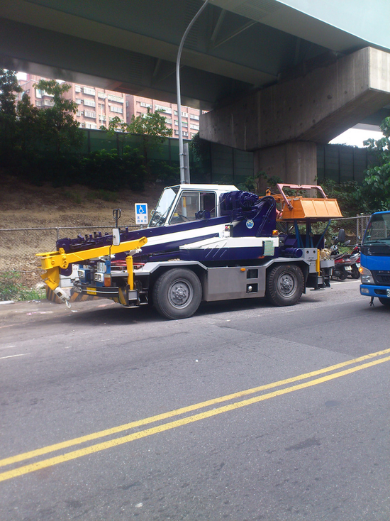 螃蟹車,螃蟹起重工程車