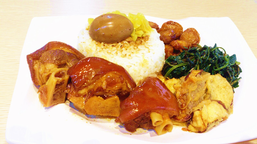 招牌豬腳飯