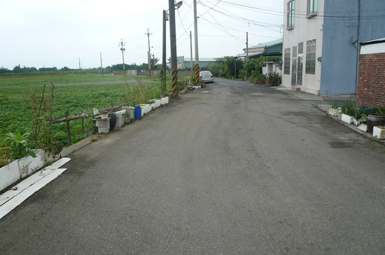 東明國小平整漂亮農地